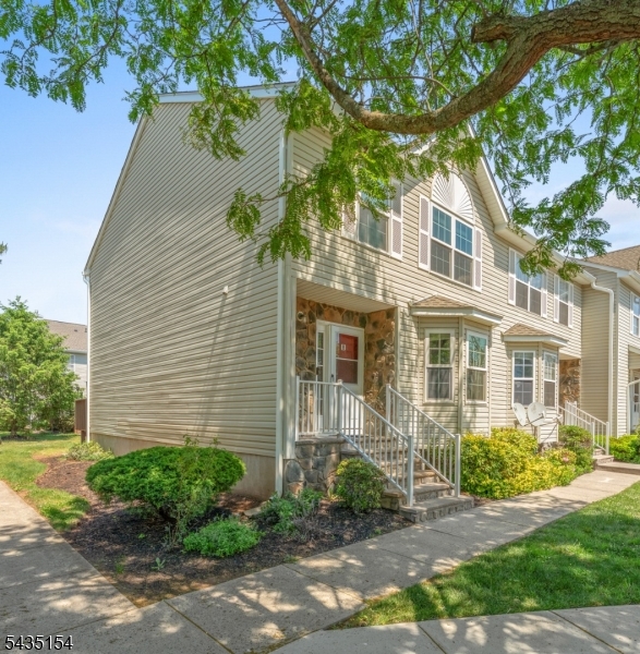 Somerset Glen - Residential