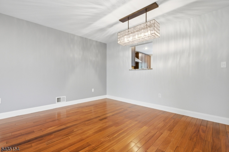 Somerset Glen - Residential