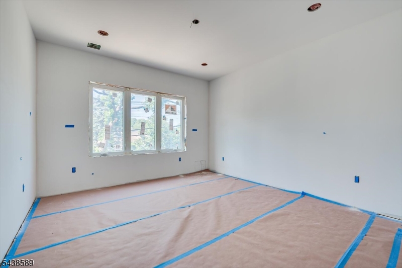 Park Ave / Stephenville PKW - Residential