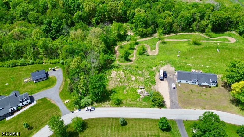 Estell Manor - Land