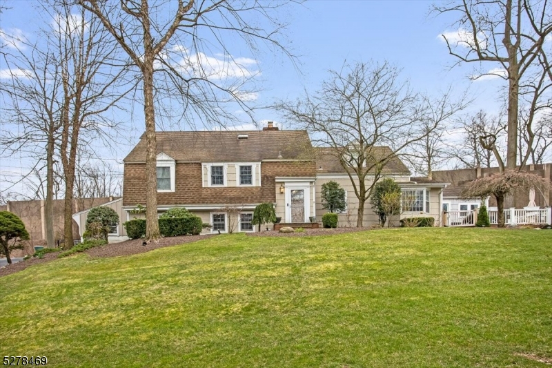 A Beautiful, updated 5 Bedroom Split Colonial in desirable Cromwell Hills - Updated Kitchen with access to deck and new fencing; Spacious Living Room with wood burning fireplace, built ins and wall of windows; open to formal Dining Room with access to enclosed porch and deck.  Gorgeous Hardwood floors throughout; MBR Suite with en suite bath, recently updated, four additional bedrooms and oversize laundry room.  Lower level features porcelain floors with updated powder room and french door access to landscaped grounds with seasonal plantings.  Attached oversized two car garage.  Great community with pool and sports fields.  Community pool requires membership - fee to be tenant responsibility. A rare rental opportunity!!