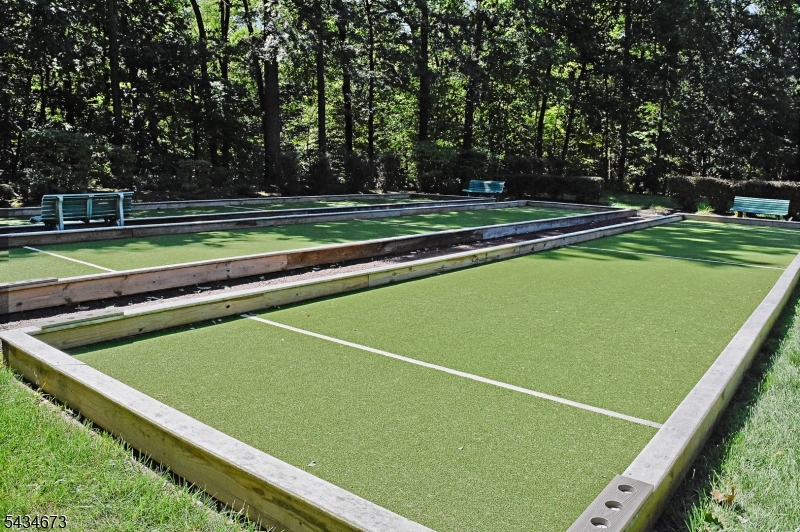Fox Hills - Residential