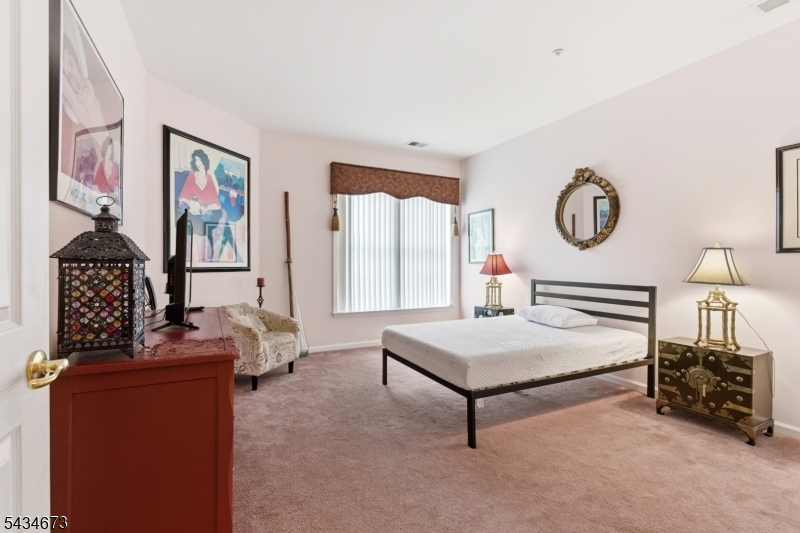 Fox Hills - Residential