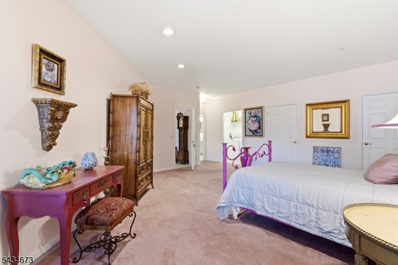 Fox Hills - Residential