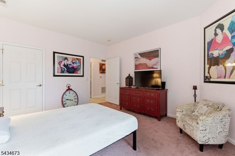 Fox Hills - Residential