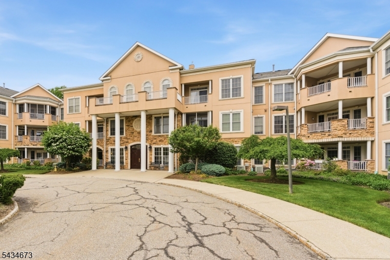 Fox Hills - Residential