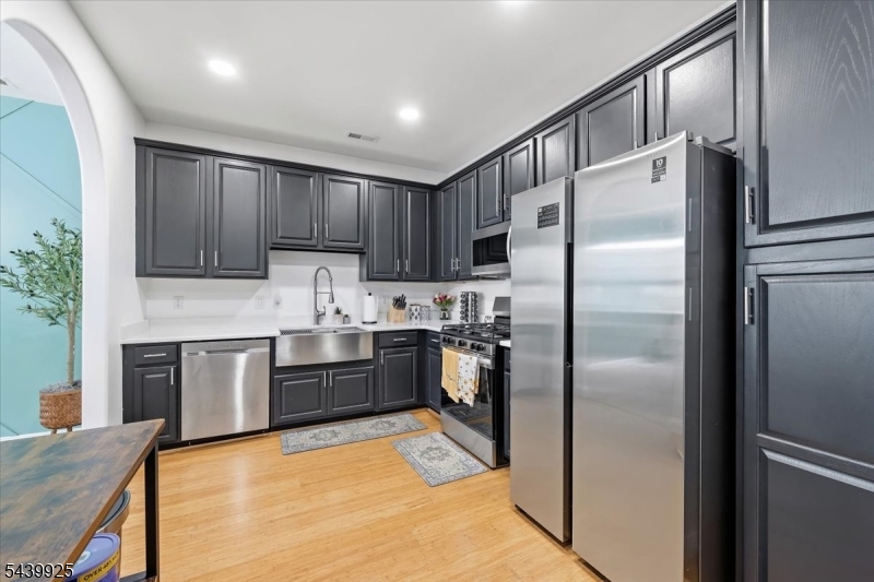 Warren Heights - Residential