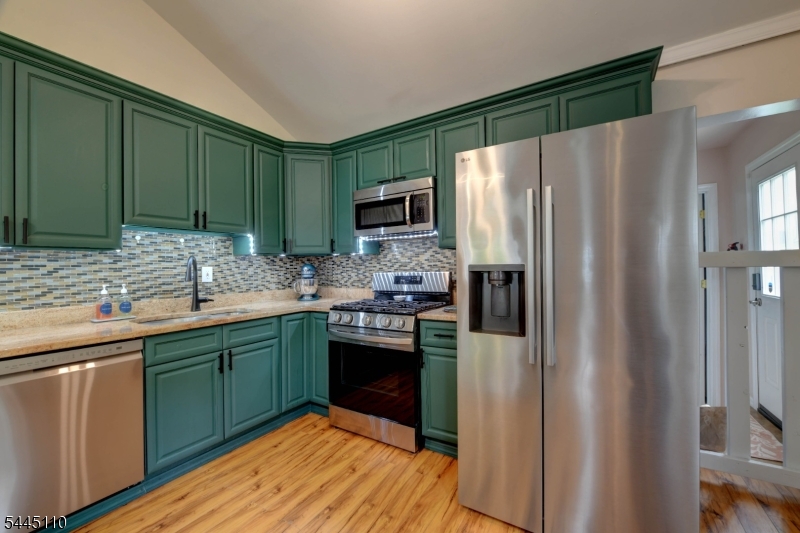 White Meadow Lake - Residential