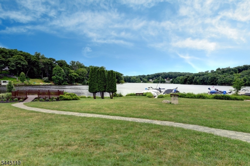 White Meadow Lake - Residential