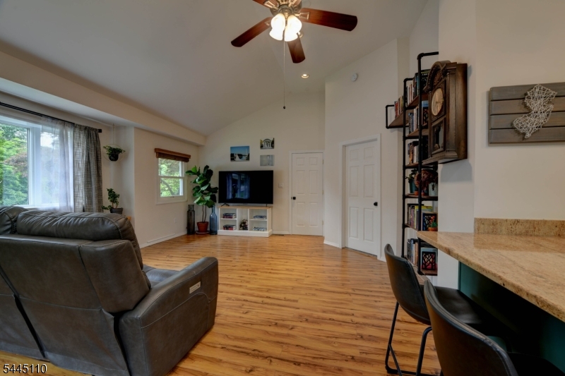 White Meadow Lake - Residential
