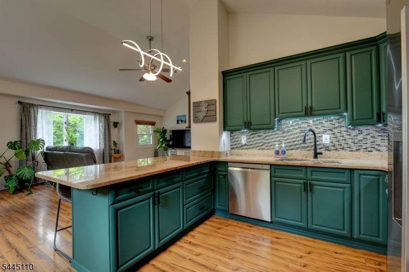 White Meadow Lake - Residential