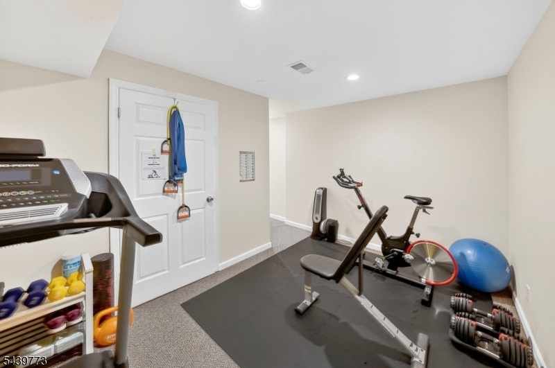 Montgomery Ridge - Residential