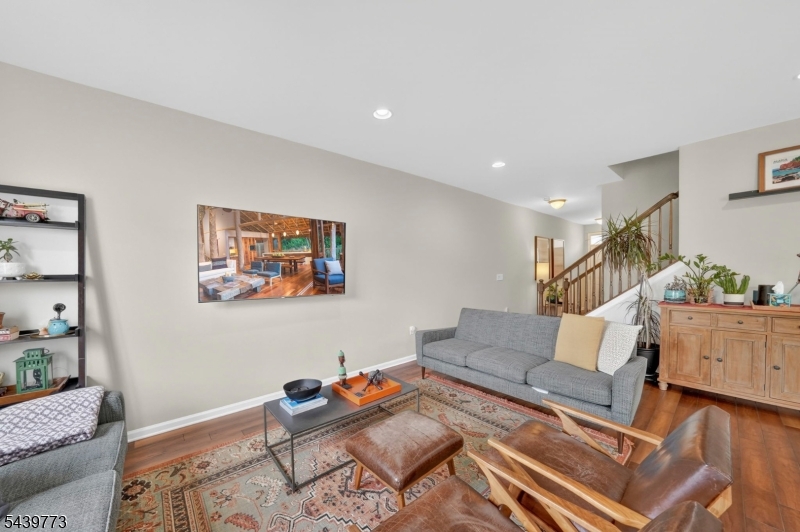 Montgomery Ridge - Residential
