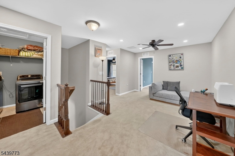 Montgomery Ridge - Residential