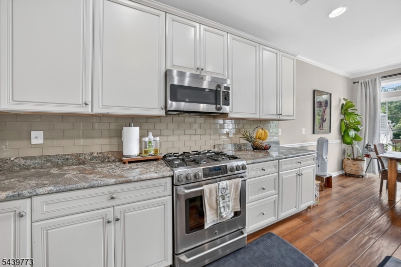 Montgomery Ridge - Residential