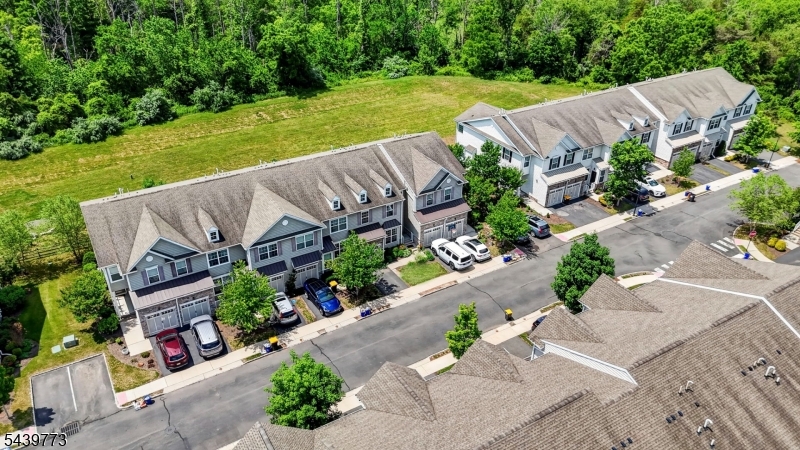 Montgomery Ridge - Residential