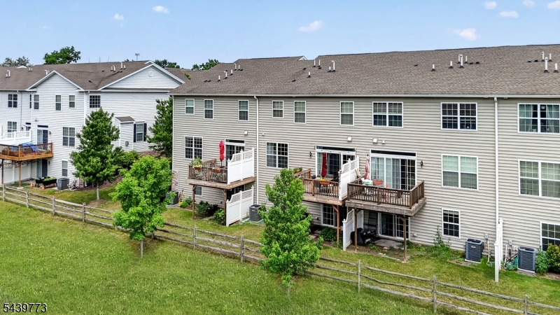Montgomery Ridge - Residential