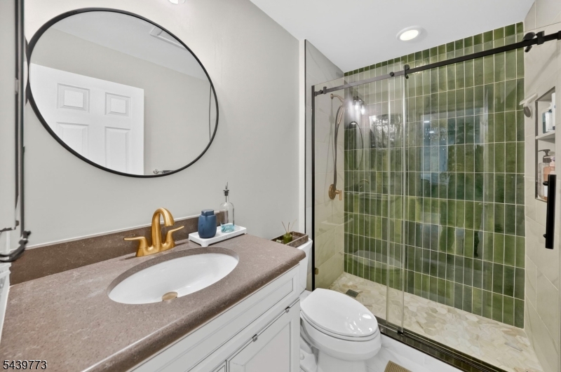 Montgomery Ridge - Residential