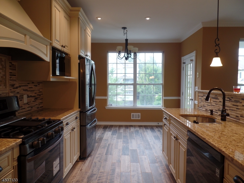 TOWNSENDE - Residential Lease