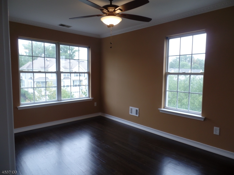 TOWNSENDE - Residential Lease