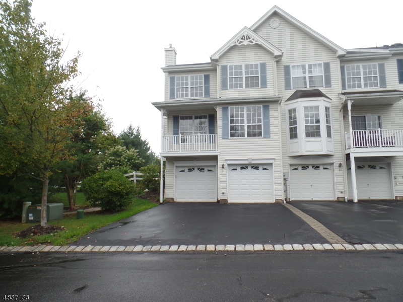 TOWNSENDE - Residential Lease
