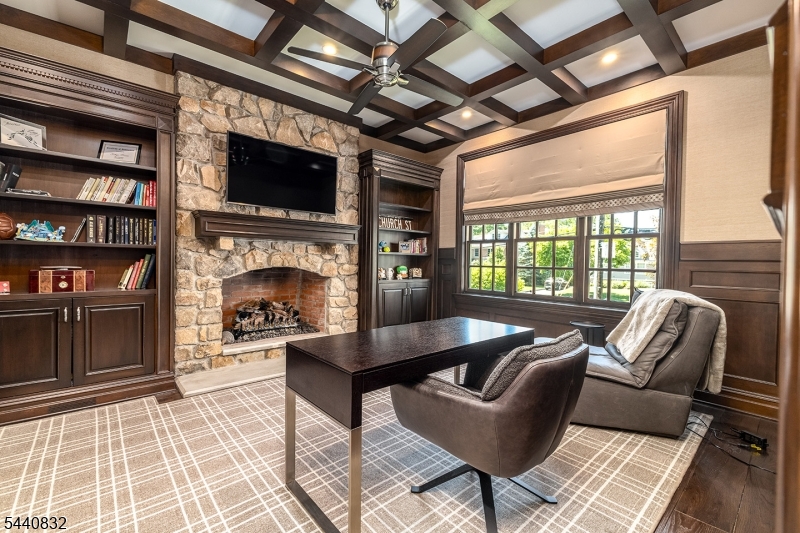 Rolling Hill - Residential