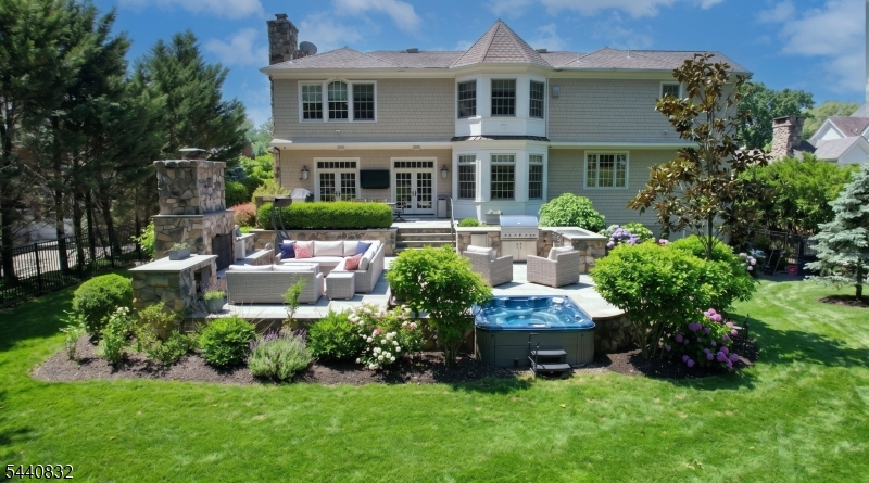 Rolling Hill - Residential
