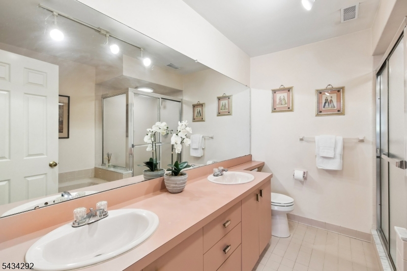 Woodcrest - Residential