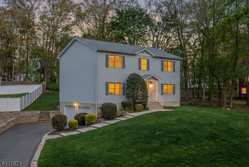 Riker Hill - Residential