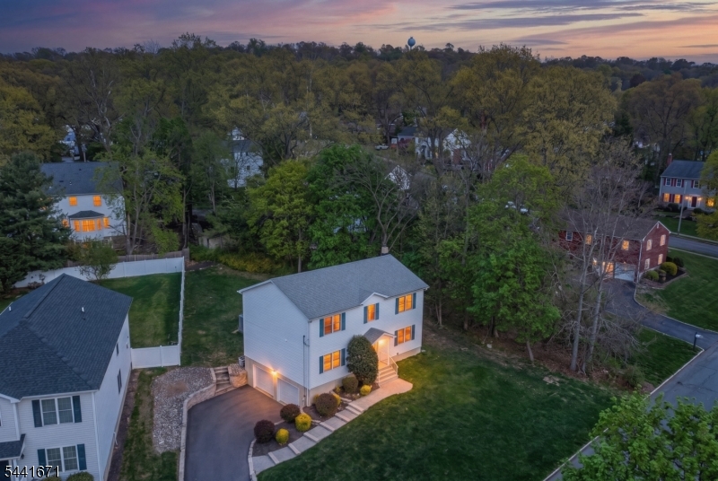 Riker Hill - Residential