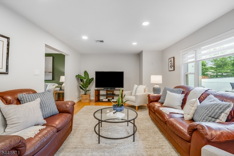 Riker Hill - Residential