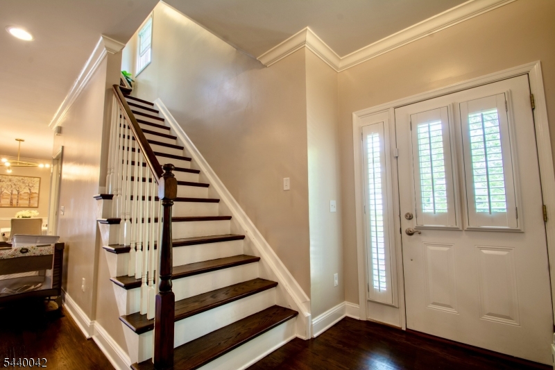 GRAMERCY SQUARE - Residential
