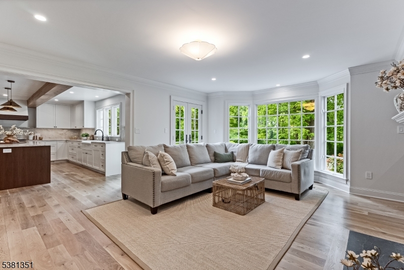 New Vernon - Residential