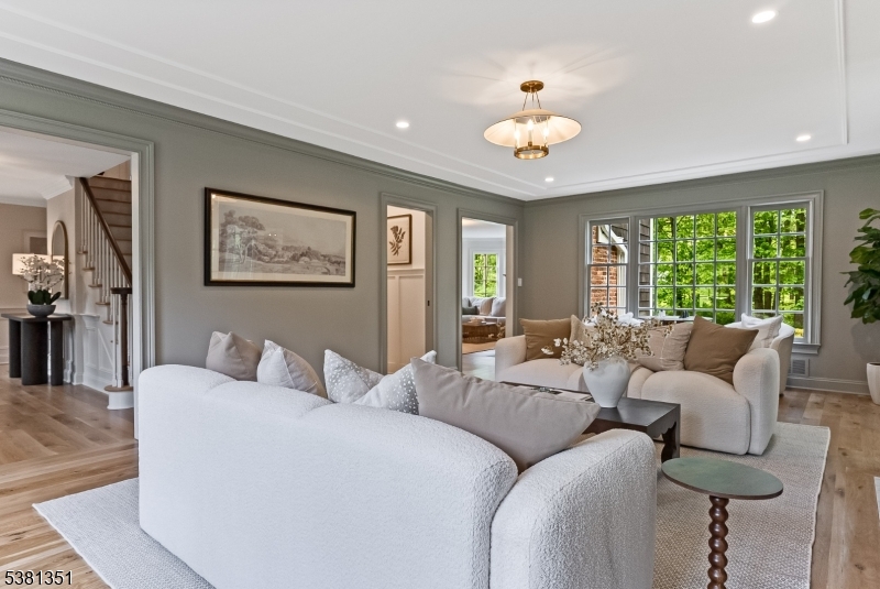 New Vernon - Residential