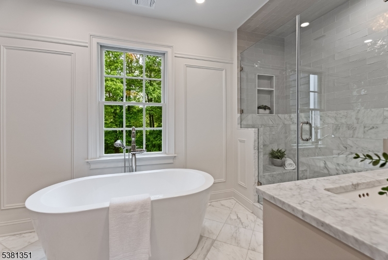 New Vernon - Residential