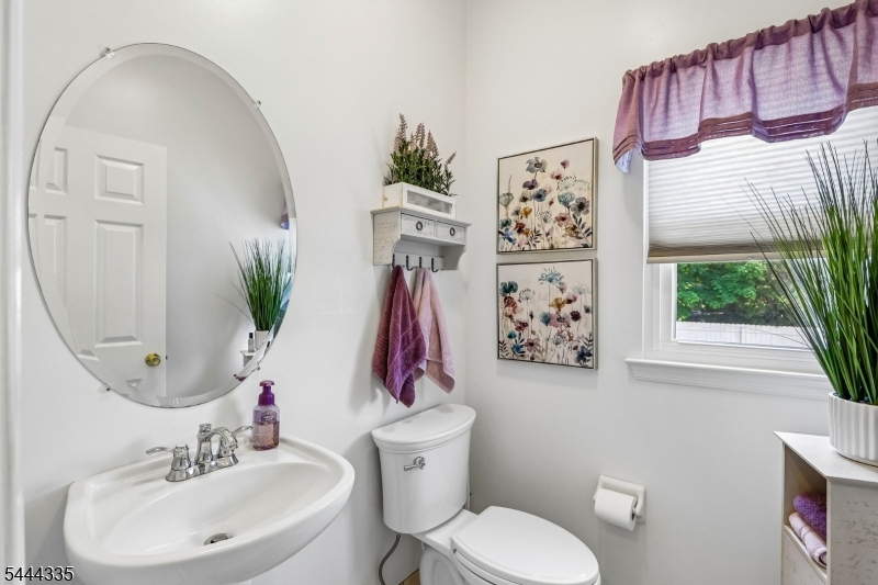 Brentwood Hills - Residential