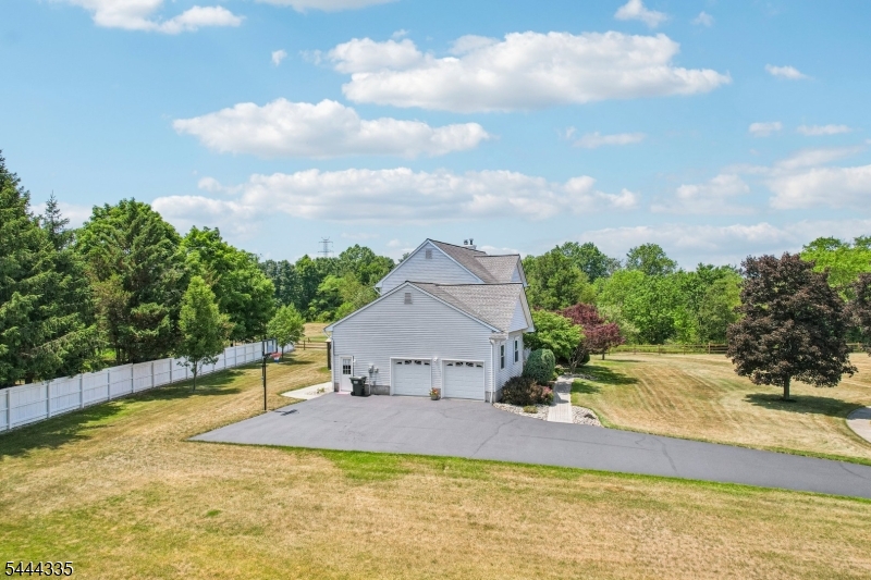Brentwood Hills - Residential