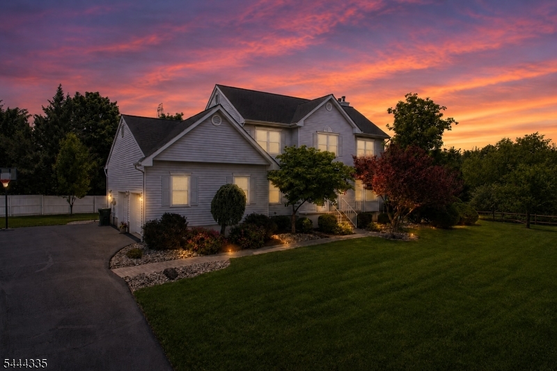 Brentwood Hills - Residential