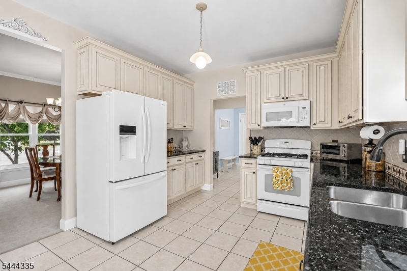 Brentwood Hills - Residential