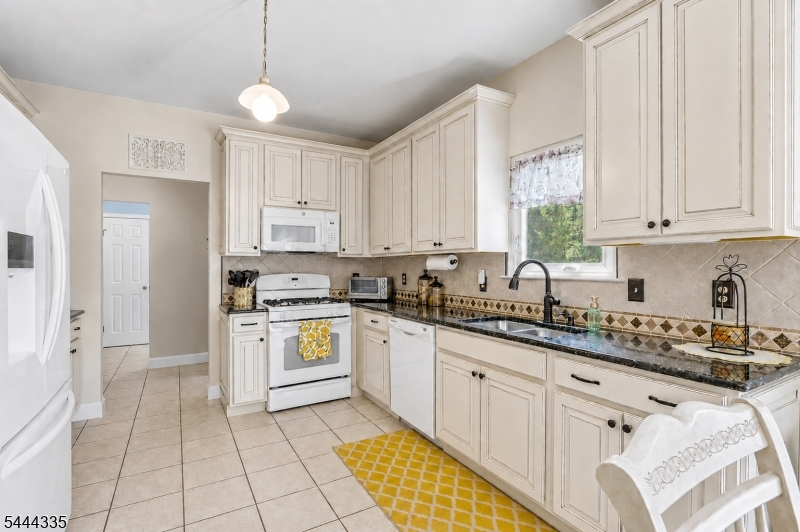 Brentwood Hills - Residential