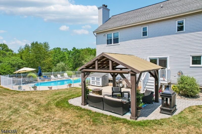 Brentwood Hills - Residential