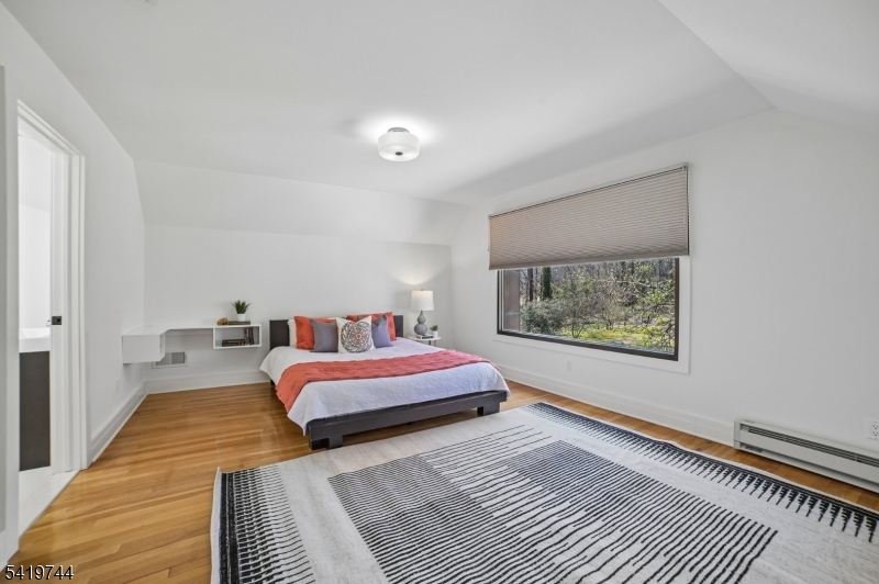 OLD SHORT HILLS - Residential