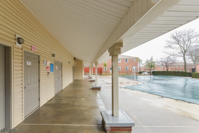 Riverview Houses - Residential