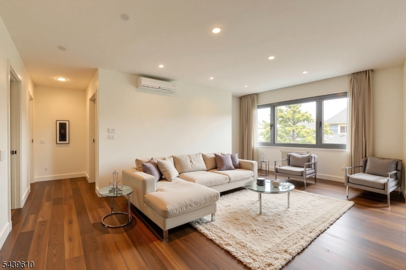 Riverview Houses - Residential