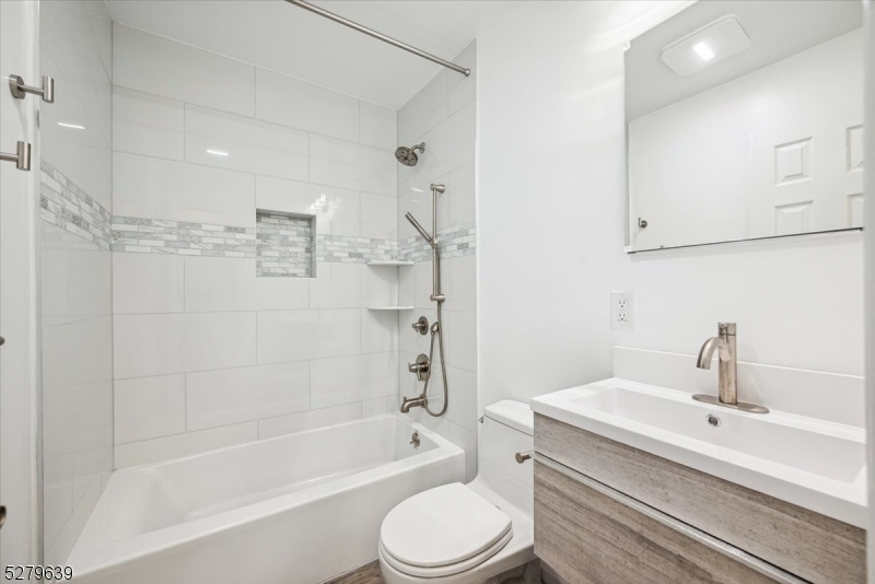 Park - Residential Lease