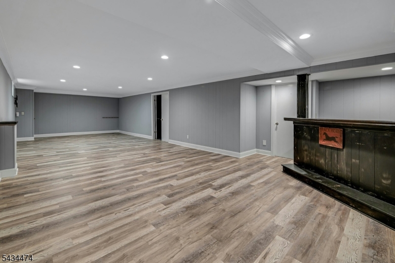 Post House - Residential