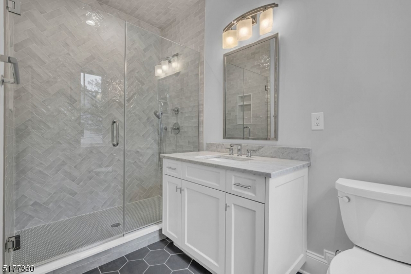 Linden Lane - Residential