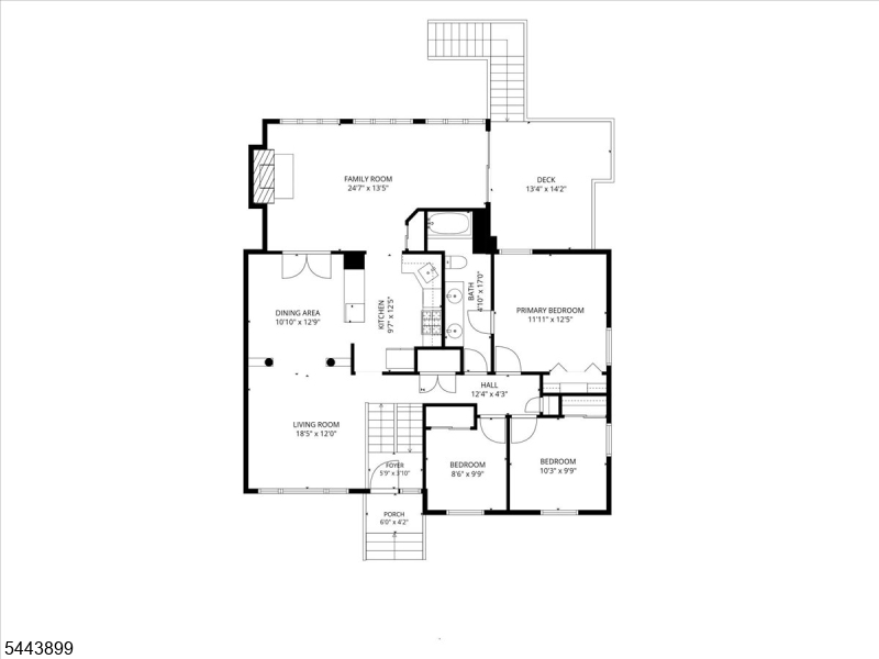 Main image without alt text