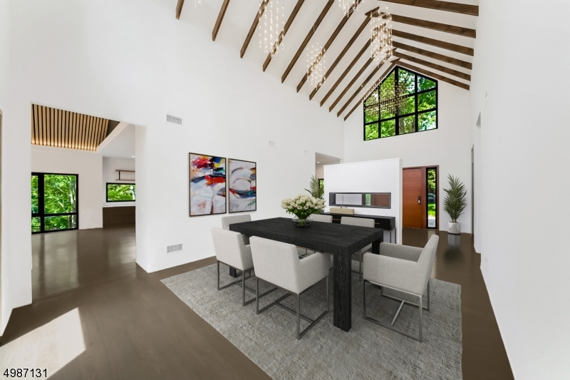 CHESTNUT HILL - Residential