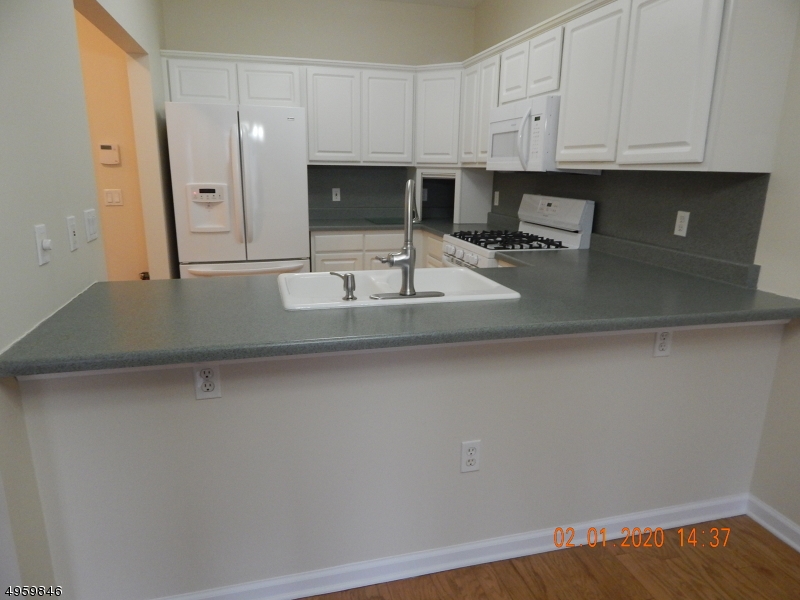 Fox Hills - Residential